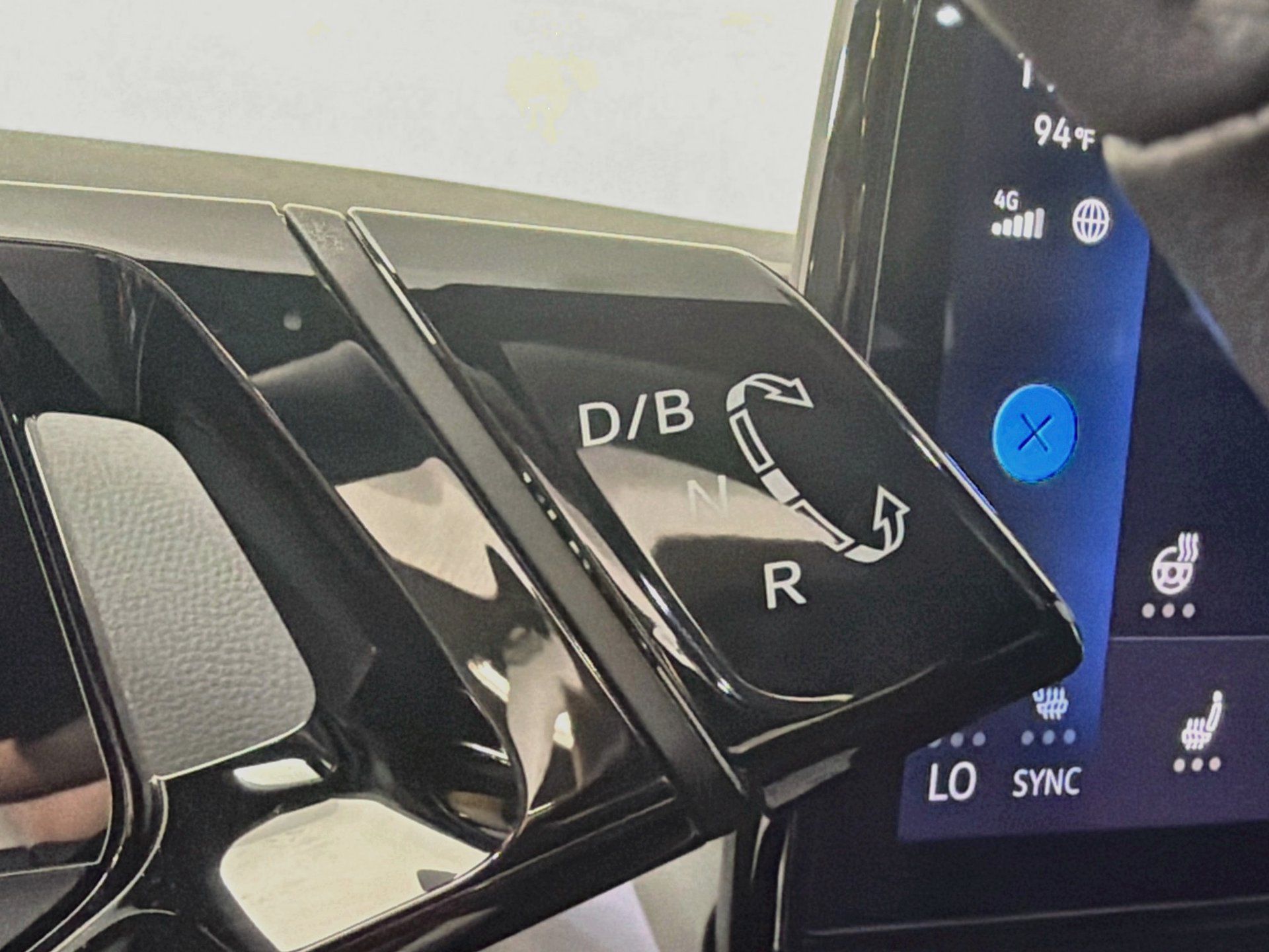Certified 2023 Volkswagen ID.4 Pro S RWD image 17