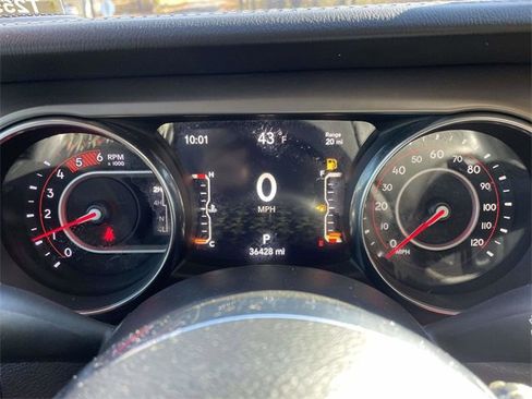 Used 2020 Jeep Wrangler Unlimited Rubicon w/ Dual Top Group image 21