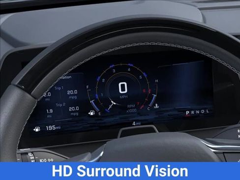 New 2026 Chevrolet Traverse Z71 w/ Enhanced Driving Package AWD/4WD image 19