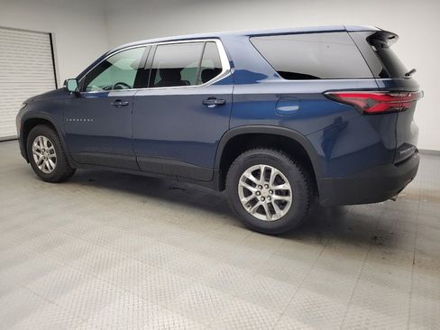 Used 2022 Chevrolet Traverse LS AWD/4WD image 3