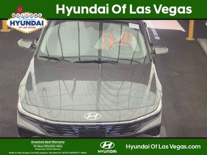 Used 2025 Hyundai Elantra Limited