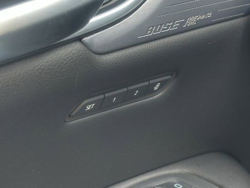 Certified 2025 Cadillac XT5 Premium Luxury image 27