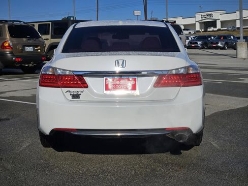 Used 2015 Honda Accord EX-L image 5