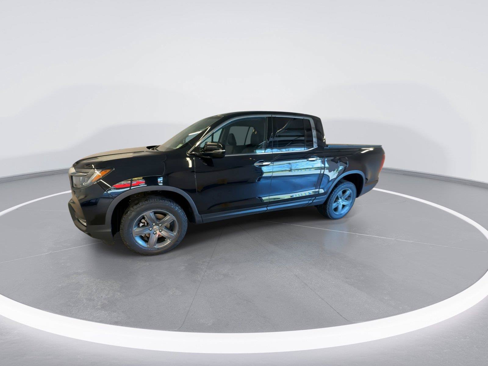 Used 2023 Honda Ridgeline RTL-E image 4