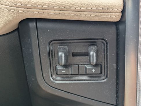 Used 2023 Ford Expedition Max Limited AWD/4WD image 28