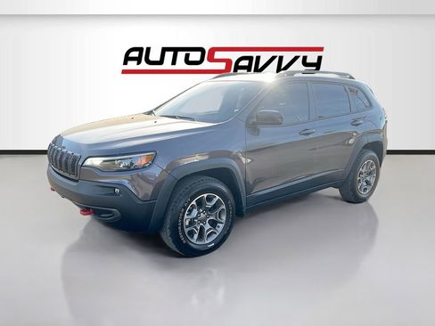 Used 2022 Jeep Cherokee Trailhawk AWD/4WD image 3