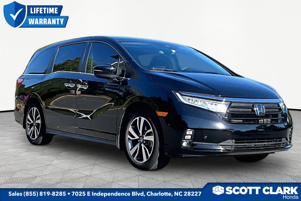 Used 2024 Honda Odyssey Touring image 1