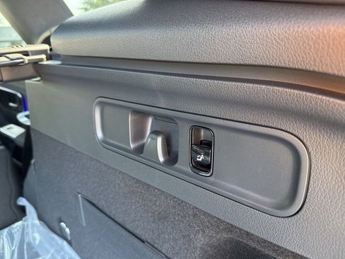 New 2026 Mercedes-Benz GLC 300 4MATIC image 30