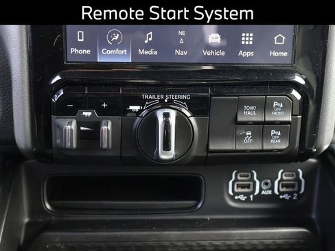 Used 2024 RAM 1500 Big Horn AWD/4WD image 28