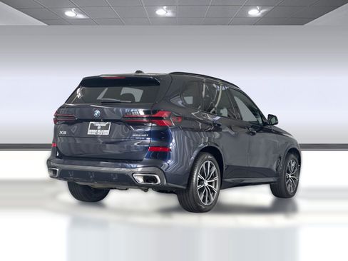 Used 2024 BMW X5 sDrive40i w/ M Sport Package RWD image 8