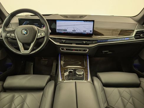 Certified 2024 BMW X5 xDrive40i w/ Premium Package image 16