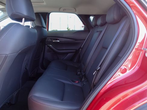 Certified 2025 MAZDA CX-30 AWD 2.5 S w/ Preferred Package image 12