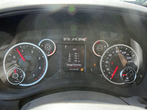 New 2025 RAM 2500 Tradesman image 23