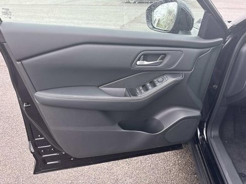 New 2026 Nissan Rogue SV image 21