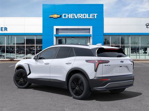 New 2025 Chevrolet Blazer EV LT image 3