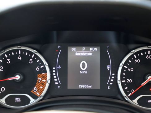 Used 2020 Jeep Renegade Sport FWD image 11