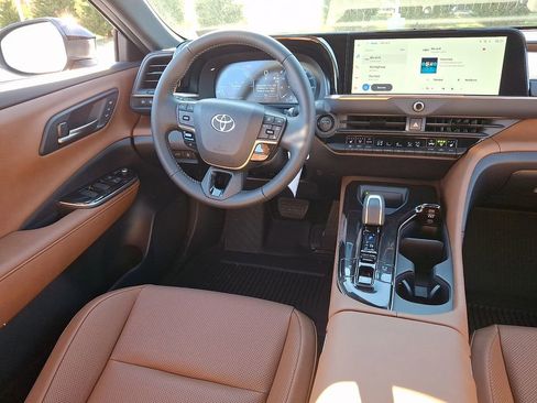 New 2026 Toyota Crown Signia XLE image 10