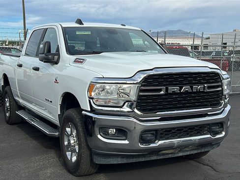 Used 2024 RAM 2500 Big Horn AWD/4WD image 3