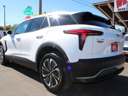 Used 2024 Chevrolet Blazer EV LT AWD/4WD image 4