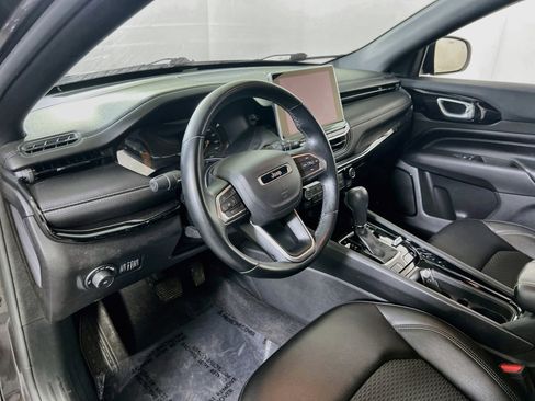 Used 2022 Jeep Compass Latitude w/ Convenience Group AWD/4WD image 9