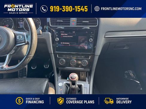 Used 2019 Volkswagen GTI SE FWD image 18