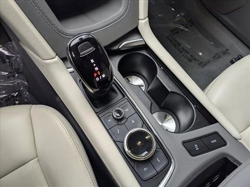 Used 2023 Cadillac XT6 Premium Luxury image 21