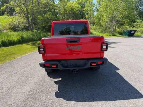 Used 2022 Jeep Gladiator Mojave w/ Dual Top Group AWD/4WD image 5