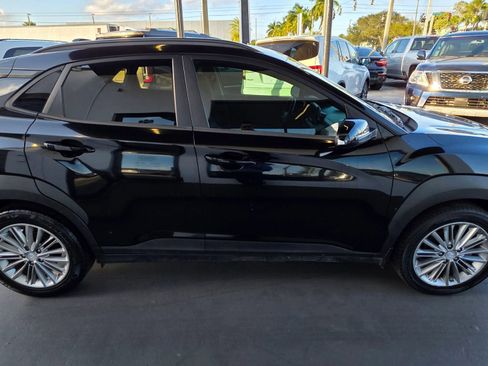 Used 2021 Hyundai Kona SEL w/ Cargo Package image 7