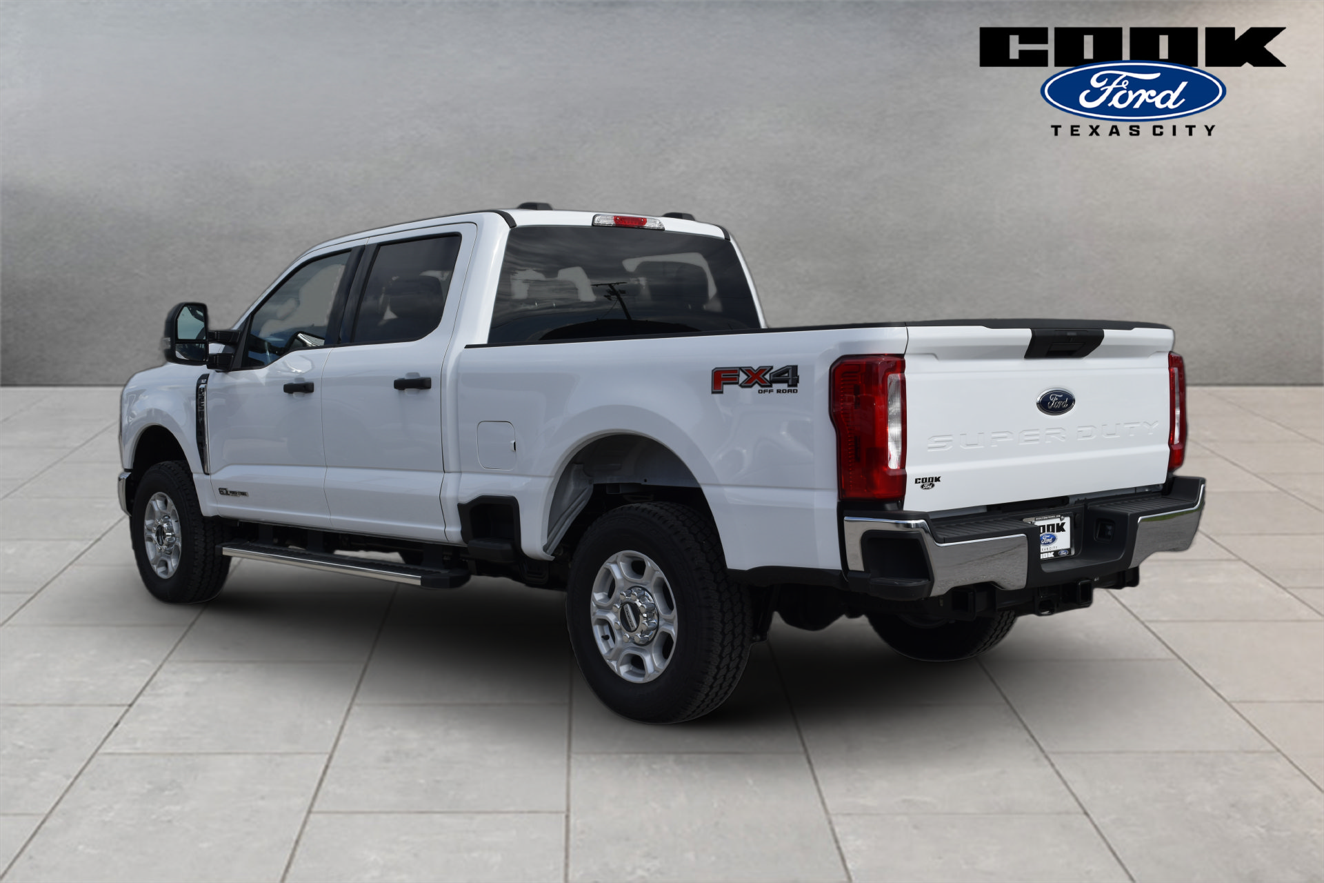 New 2026 Ford F250 XLT w/ FX4 Off-Road Package AWD/4WD image 4