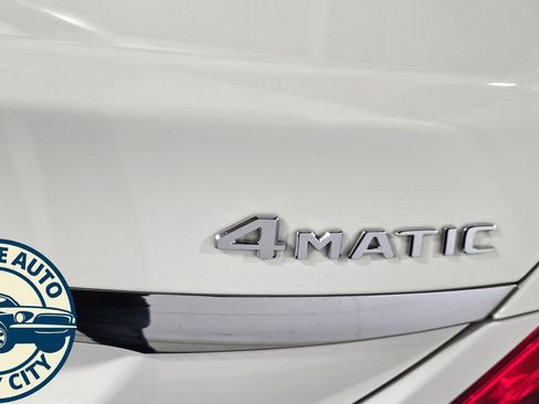 Used 2018 Mercedes-Benz C 300 4MATIC Sedan image 31