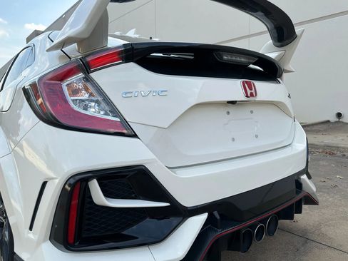Used 2021 Honda Civic Type R image 12
