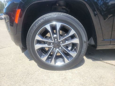 Used 2021 Jeep Grand Cherokee L Overland w/ Advanced Protech Group III image 32