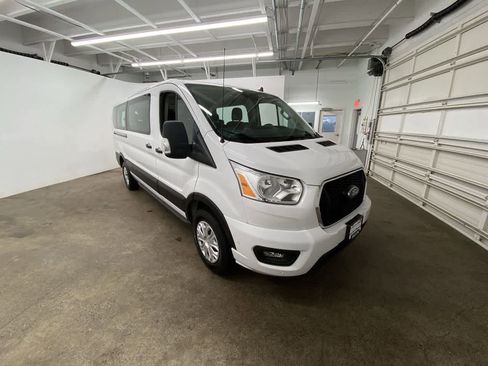 Used 2022 Ford Transit 350 XLT image 8