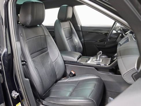 Used 2020 Land Rover Range Rover Evoque S image 26