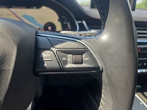 Used 2018 Audi Q7 3.0T Prestige AWD/4WD image 17