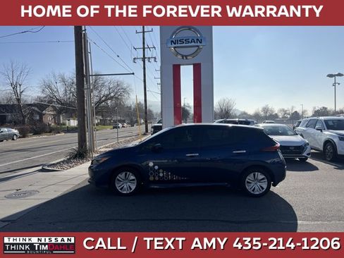 Used 2024 Nissan Leaf S image 1