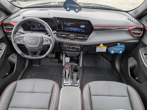Used 2026 Chevrolet TrailBlazer RS w/ Convenience Package FWD image 14