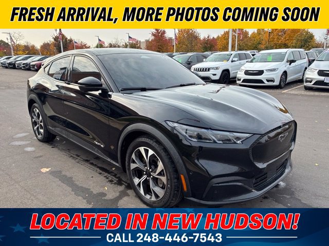 Used 2024 Ford Mustang Mach-E Select w/ Comfort Package Lite AWD/4WD image 4