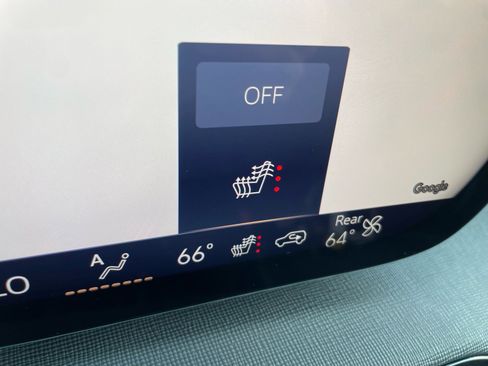 Used 2025 Buick Enclave Preferred image 10