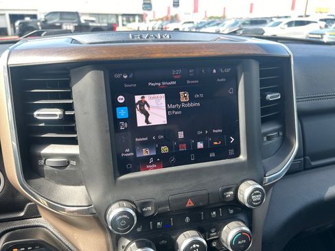 Used 2022 RAM 1500 Laramie image 16