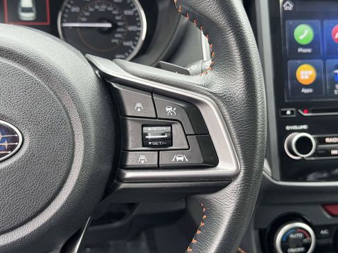 Used 2019 Subaru Crosstrek 2.0i Limited w/ Moonroof Package w/Navigation AWD/4WD image 23