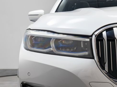 Used 2020 BMW 750i xDrive image 52
