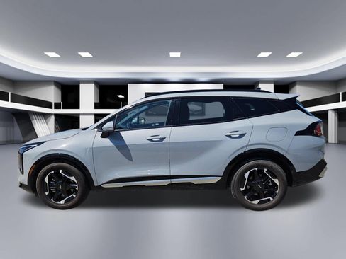 Certified 2026 Kia Sportage SX FWD image 3