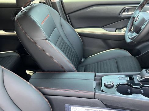 New 2026 Nissan Rogue SV AWD/4WD image 10