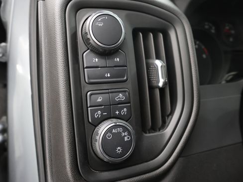 Used 2024 Chevrolet Silverado 2500 Custom w/ Custom Value Package image 41