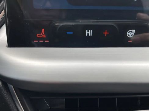 Used 2024 Ford Escape Platinum image 27