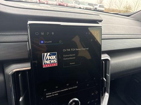 Certified 2025 GMC Acadia Elevation image 19