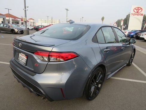 Used 2020 Toyota Corolla SE image 10