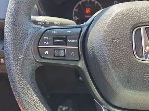 Used 2023 Honda CR-V EX image 24