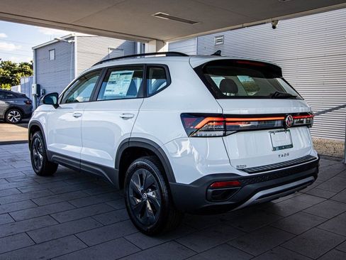 New 2026 Volkswagen Taos S FWD image 12